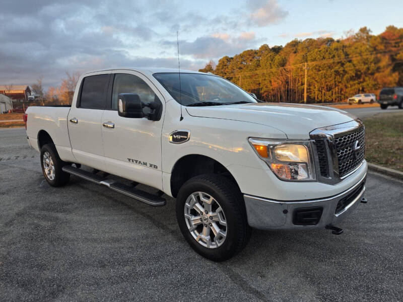 2018 Nissan Titan XD SV