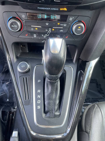 2016 Ford Focus Titanium