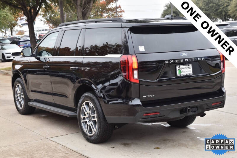 2025 Ford Expedition Active