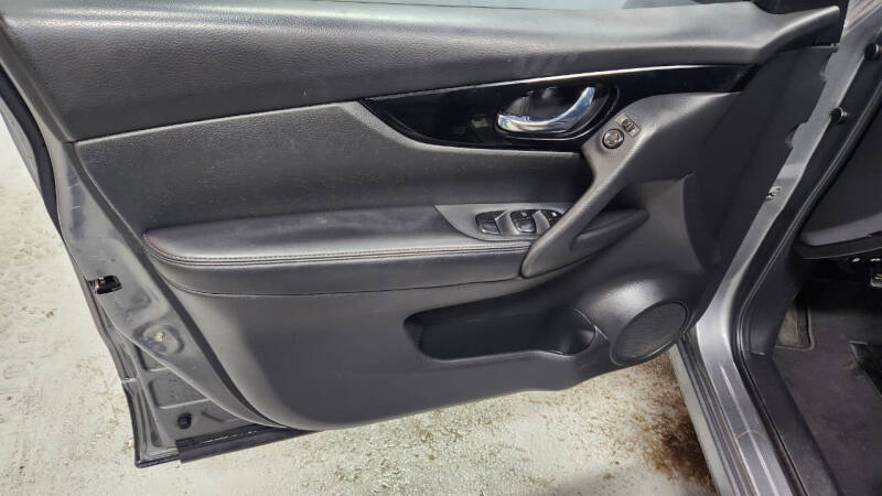 2018 Nissan Rogue Sport SV