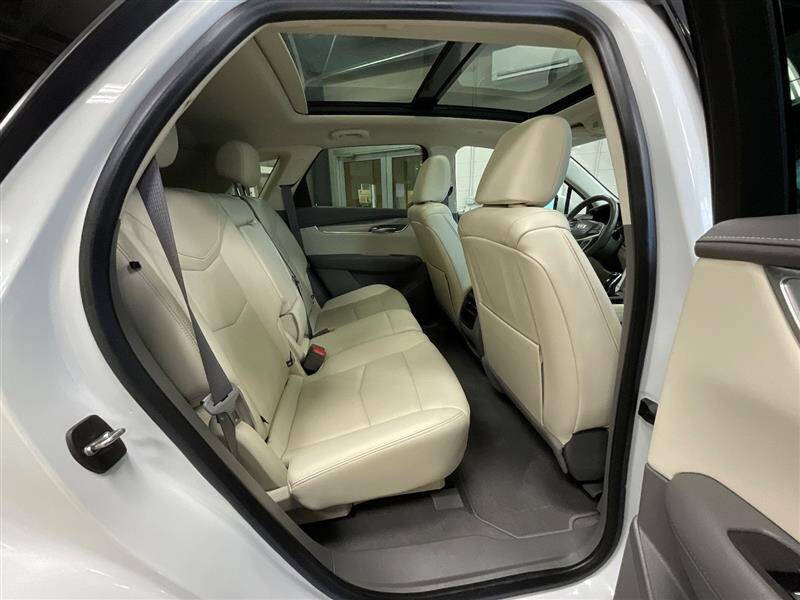 2022 Cadillac XT5 Premium Luxury