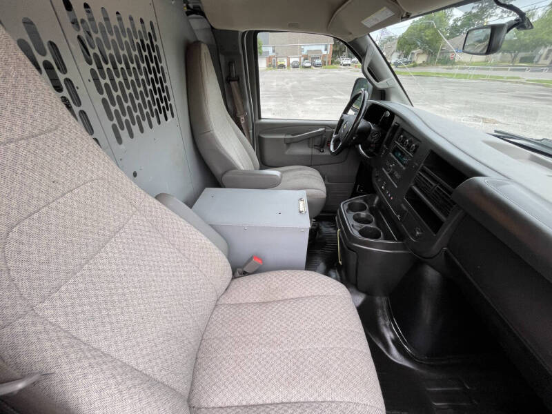 2020 Chevrolet Express 2500