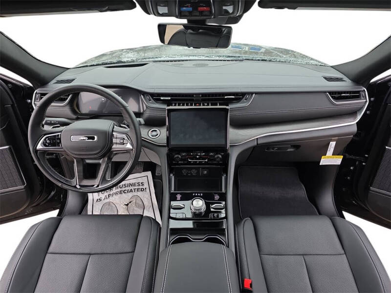 2025 Jeep Grand Cherokee L Overland