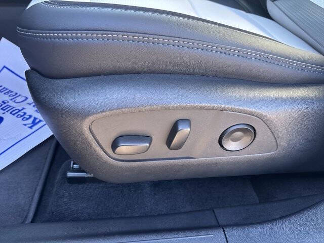 2026 Chevrolet Equinox EV LT 2