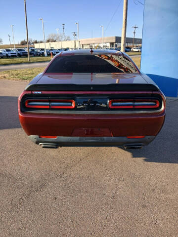 2017 Dodge Challenger R/T Plus