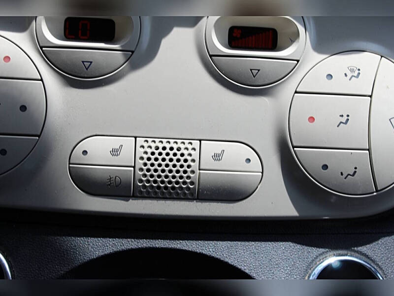 2015 FIAT 500c Lounge