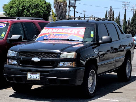 2005 Chevrolet Avalanche for sale at M Auto Center West in Anaheim CA