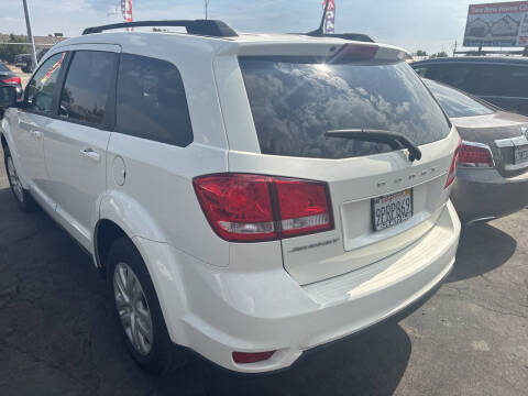 2019 Dodge Journey SE