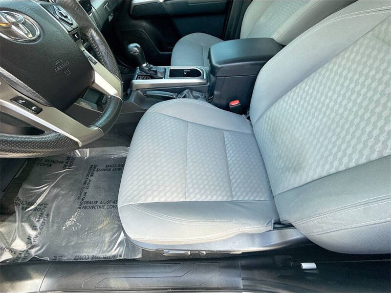 2021 Toyota Tacoma SR5 V6