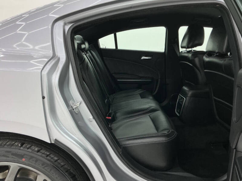2017 Dodge Charger SXT