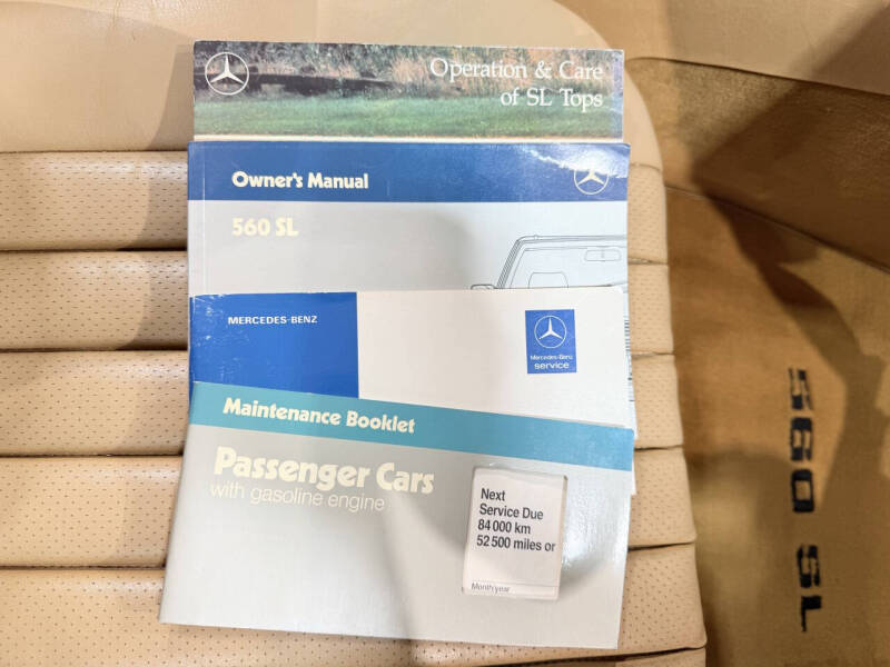 1988 Mercedes-Benz 560-Class 560 SL