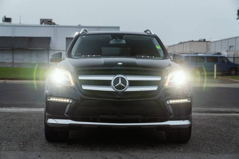 2015 Mercedes-Benz GL-Class GL 550 4MATIC