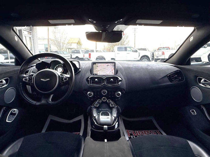 2020 Aston Martin Vantage