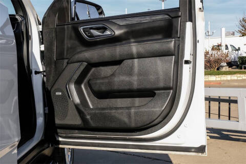 2022 GMC Yukon XL SLT