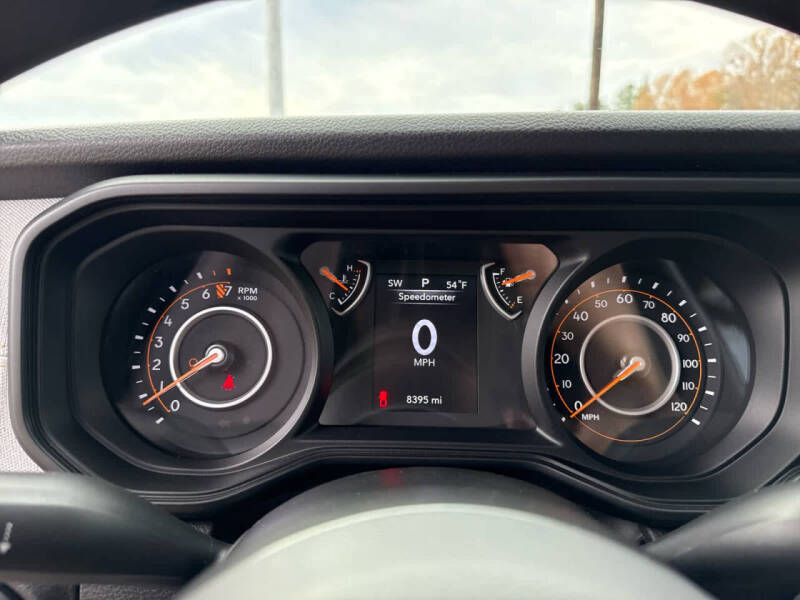 2025 Jeep Gladiator NightHawk