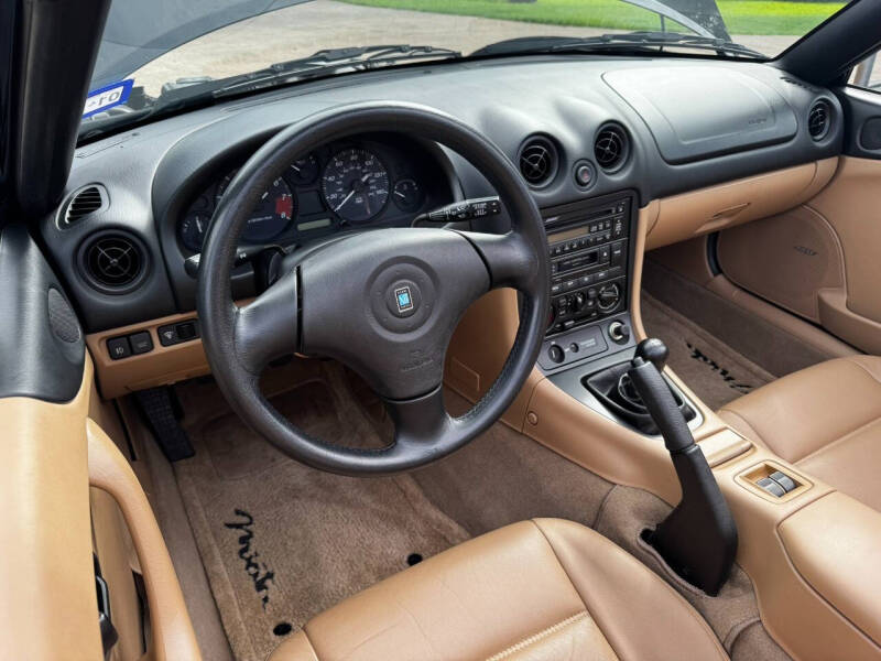 2000 Mazda MX-5 Miata LS