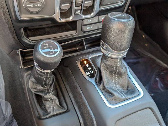 2024 Jeep Gladiator NightHawk