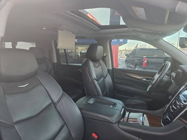 2020 Cadillac Escalade ESV Luxury