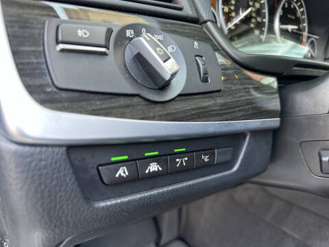 2015 BMW 5 Series 528i xDrive