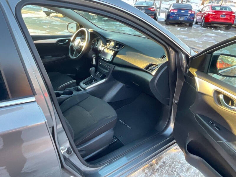 2019 Nissan Sentra SR