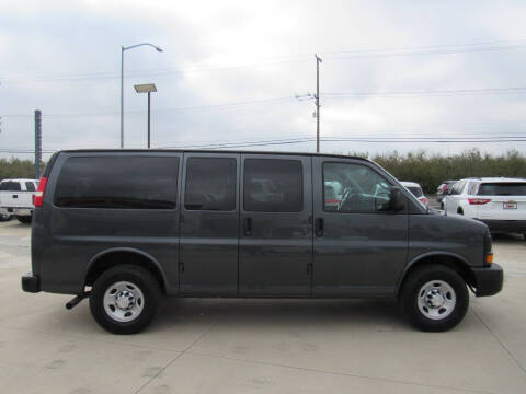 2016 Chevrolet Express LS 2500