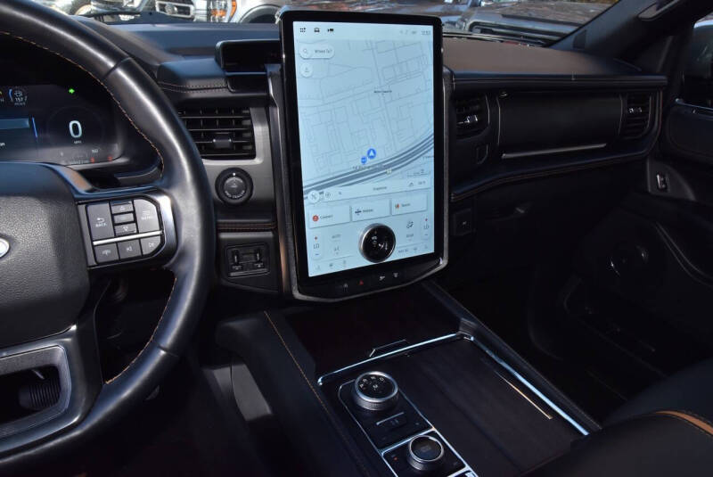 2023 Ford Expedition MAX Platinum