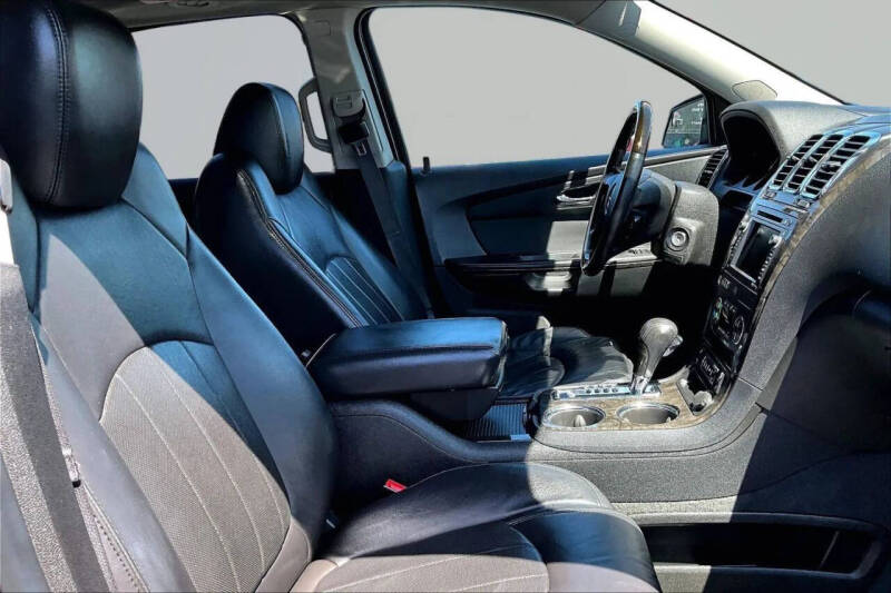2012 GMC Acadia Denali