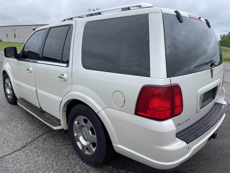 2005 Lincoln Navigator for sale at Twin Cities Auctions in Elk River, MN