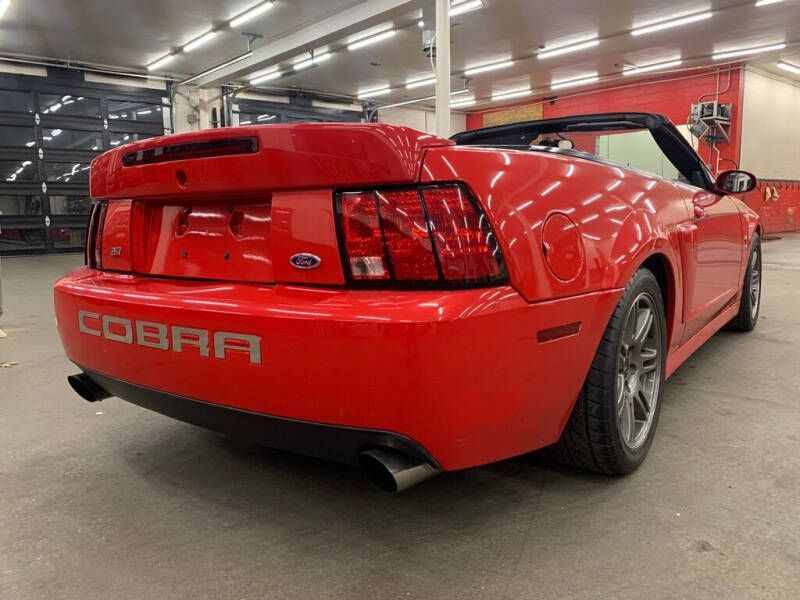 2003 Ford Mustang SVT Cobra