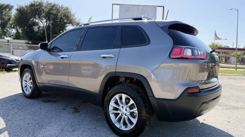 2020 Jeep Cherokee Latitude