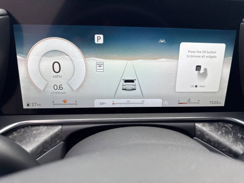 2025 Genesis G90 3.5T e-Supercharger