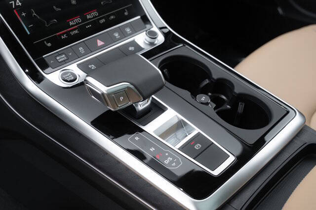 2026 Audi Q7 quattro Premium 55 TFSI