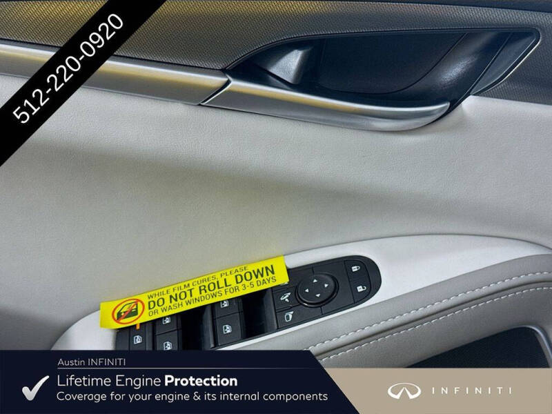 2027 Infiniti QX60 Luxe