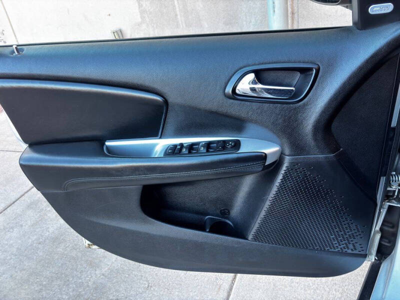 2012 Dodge Journey SXT