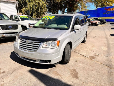 2010 Chrysler Town and Country for sale at JJ's Auto Sales in Kansas City MO