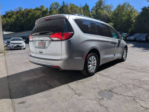 2019 Chrysler Pacifica Touring L