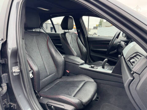 2013 BMW 3 Series 328i xDrive