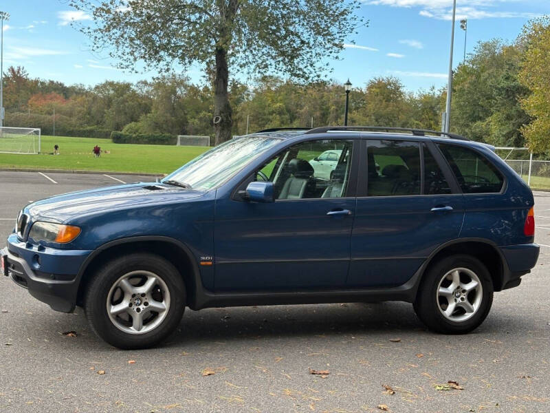 2003 BMW X5 3.0i