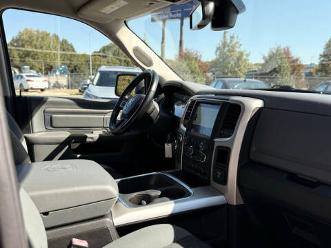 2020 RAM 1500 Classic SLT