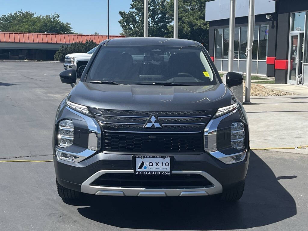 2024 Mitsubishi Outlander for sale at Axio Auto Boise in Boise, ID