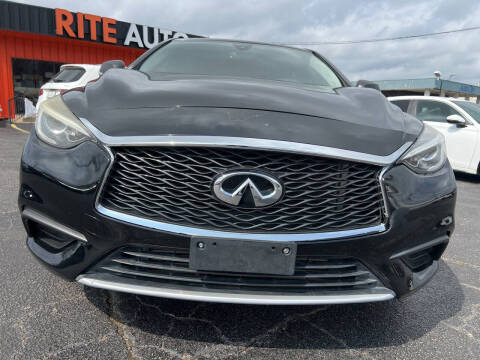 2017 Infiniti QX30