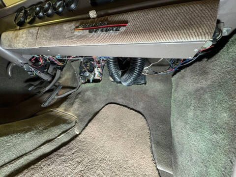 1948 Ford Super Deluxe