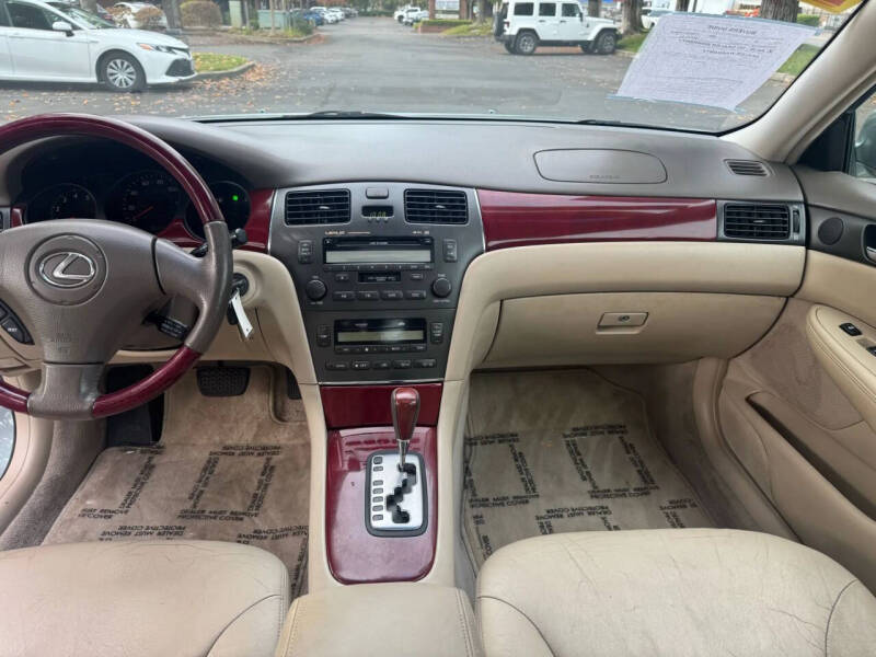 2003 Lexus ES 300