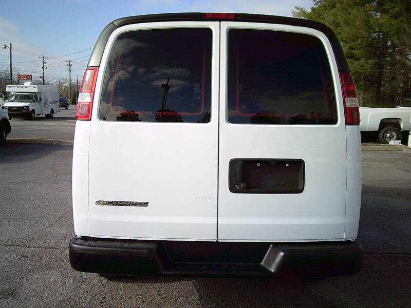 2019 Chevrolet Express 2500
