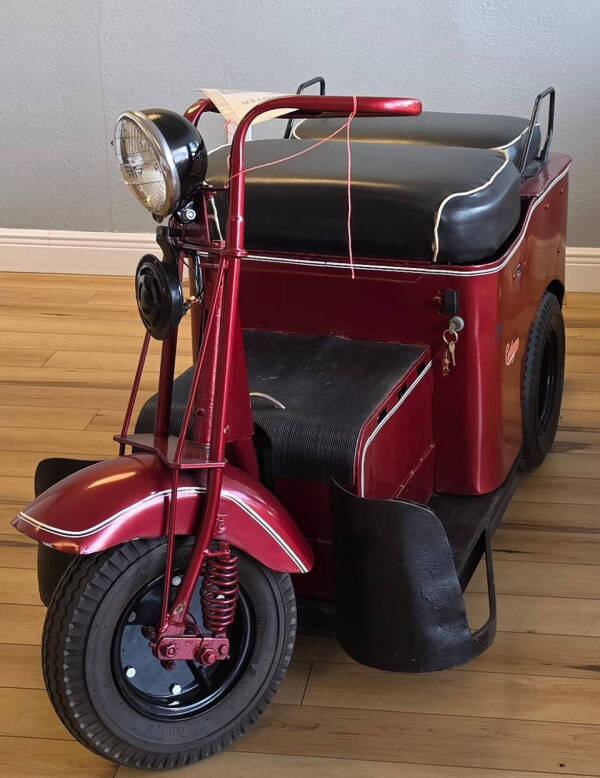 1947 Cushman 730