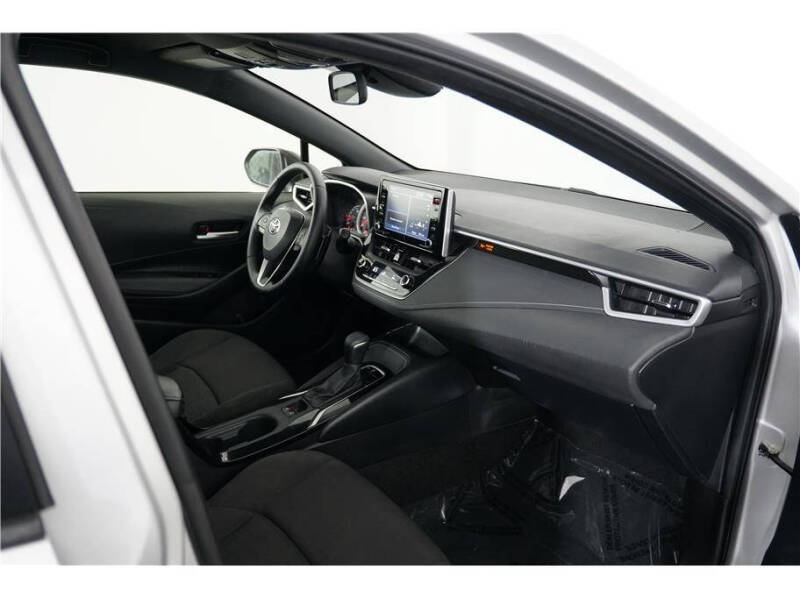 2021 Toyota Corolla Hatchback SE