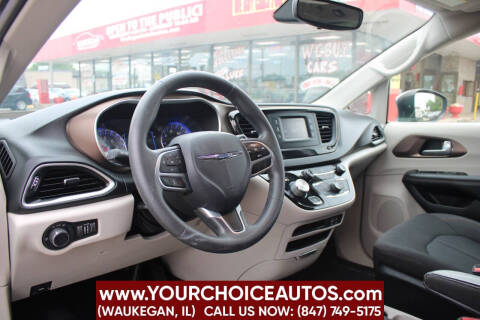 2017 Chrysler Pacifica LX