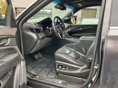 2016 Cadillac Escalade Platinum