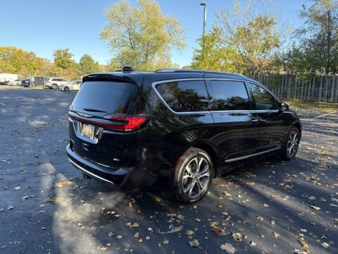 2024 Chrysler Pacifica Pinnacle