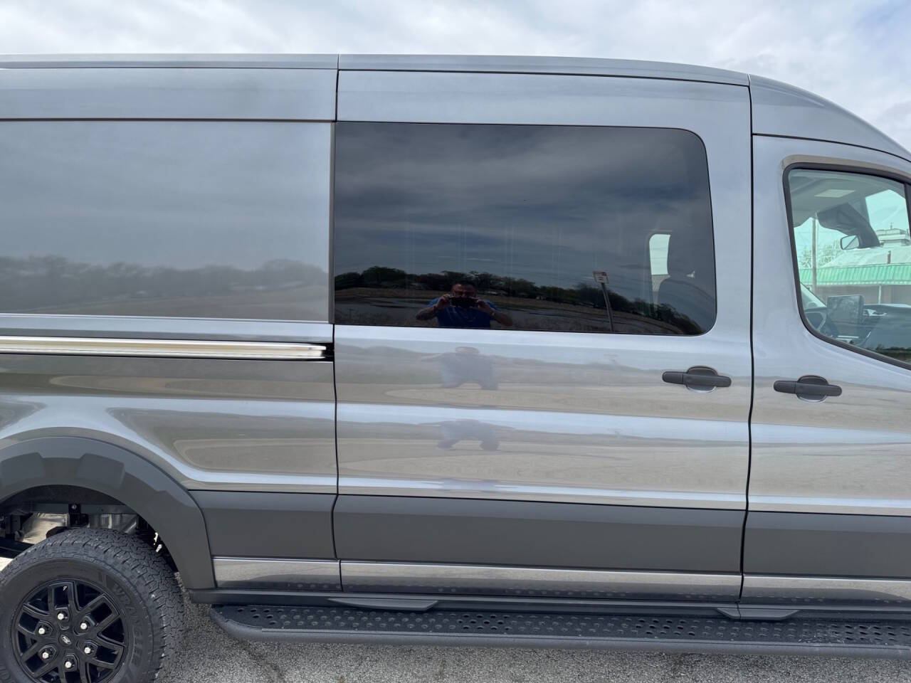 2023 Ford Transit 27